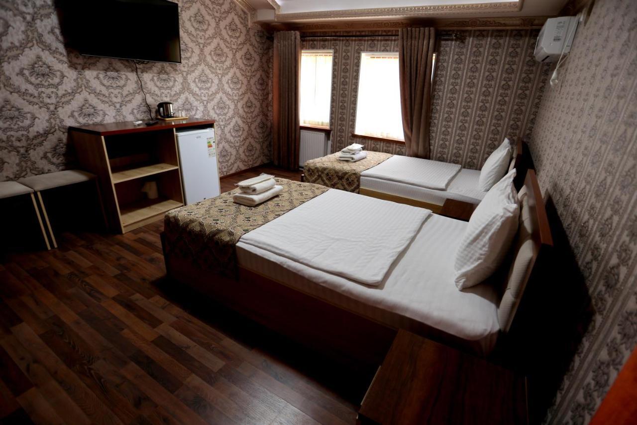 Hotel Plaza 777 Самарканд Екстериор снимка